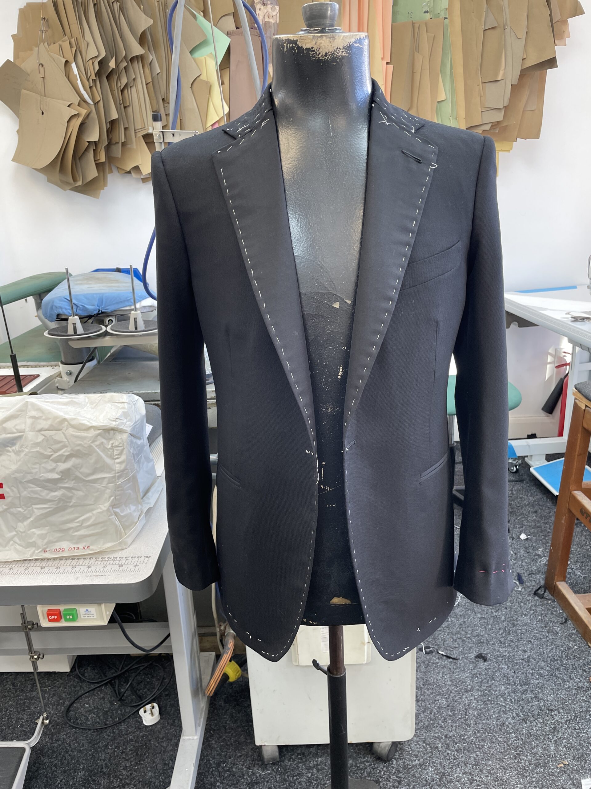 Mens Bespoke Tailored Suit on Manakin