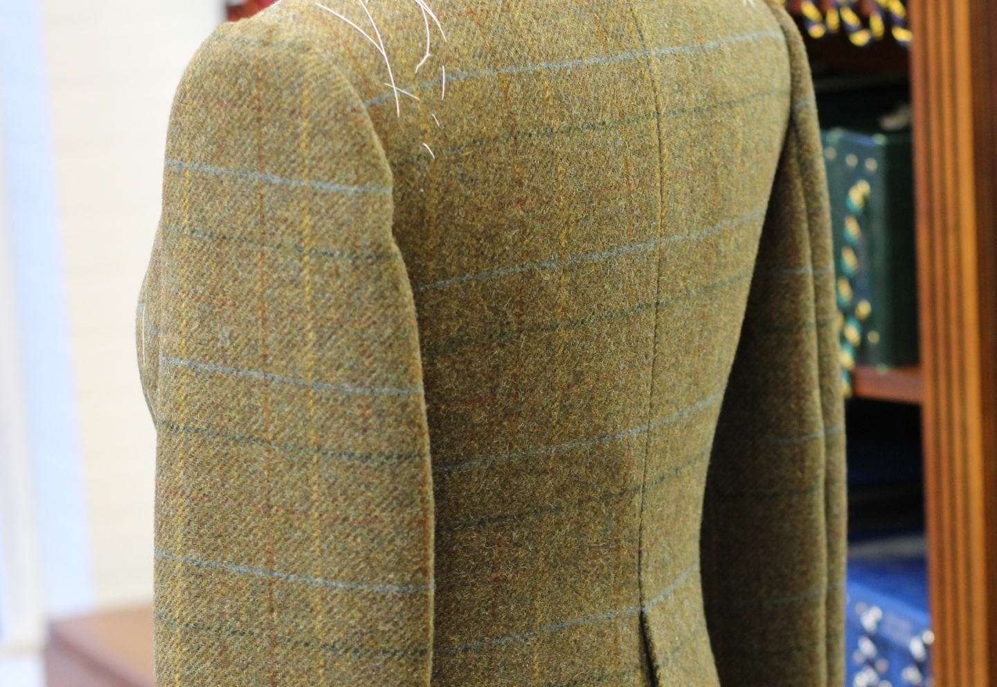 Bespoke Tailored Ladies Jacket on Manakin