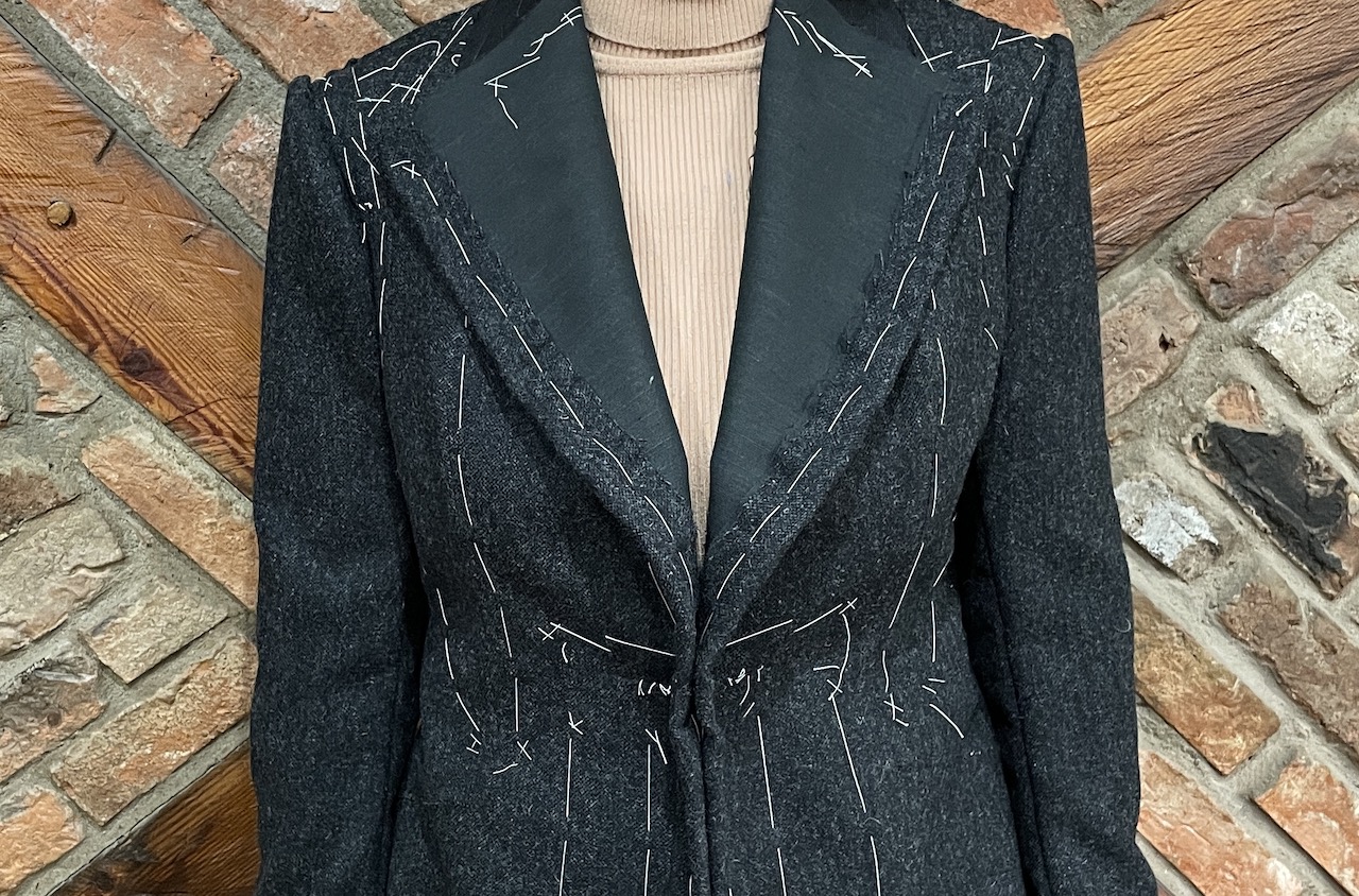 Bespoke Tailored Ladies Jacket on Manakin
